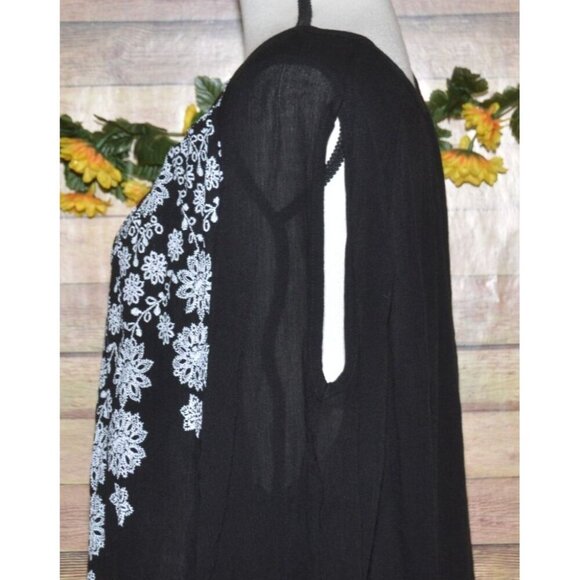 Catherines Black Tunic Top Plus Size 3X White Floral Print Open Shoulder Blouse - Picture 6 of 10